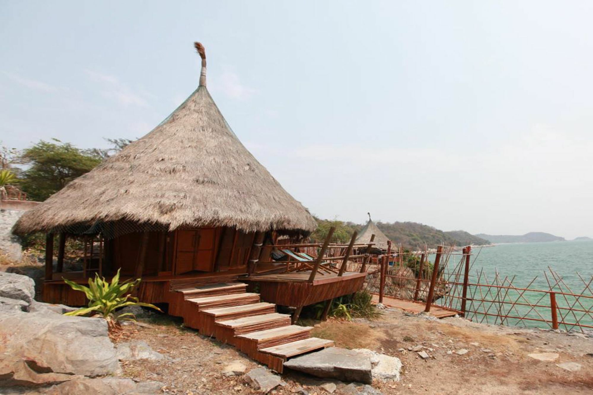 Paree Hut Resort Ko Si Chang Εξωτερικό φωτογραφία